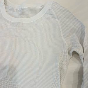 Lululemon Swiftly Tech Long Sleeve Shirt